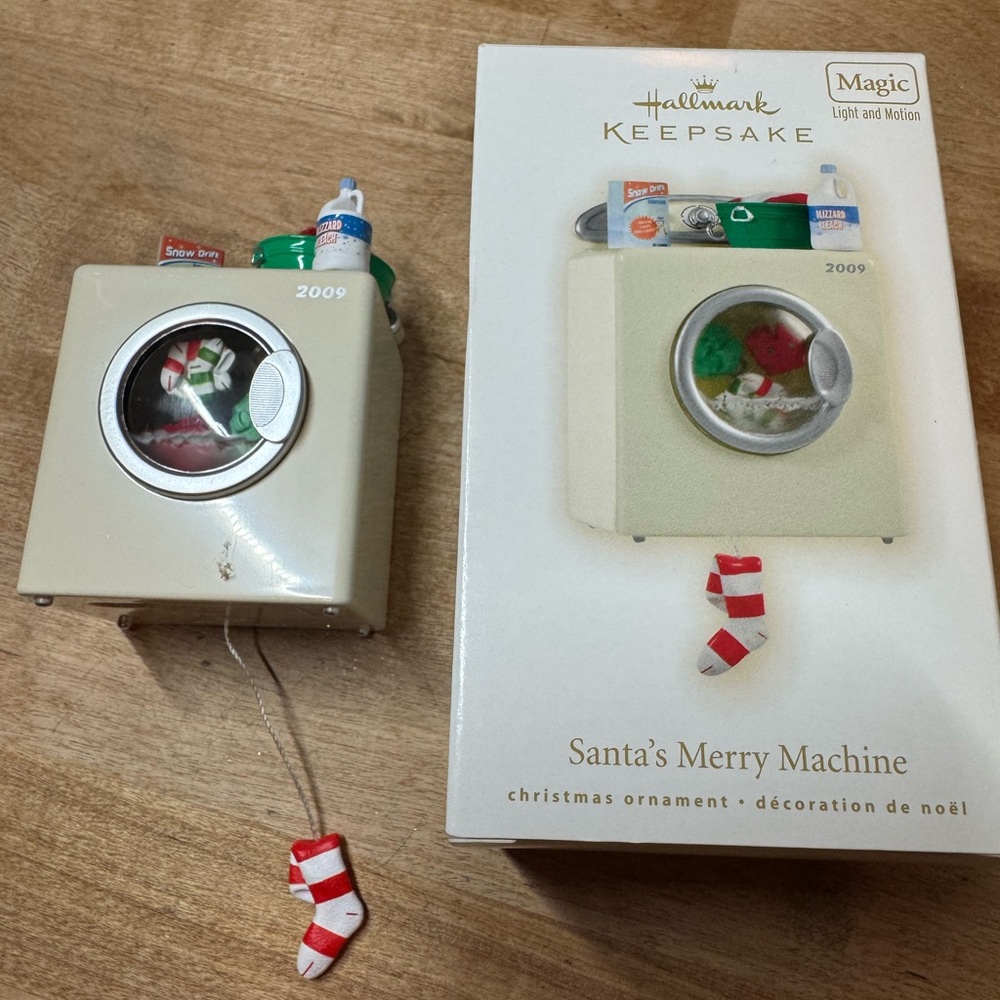 Hallmark keepsake Christmas ornament 
Santas Merry Machine